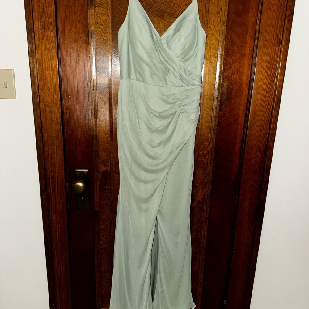 Azzazie Adley dress size 8. Very good condition worn once color dusty sage